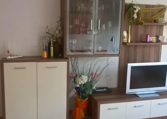 By Interhome Daire *